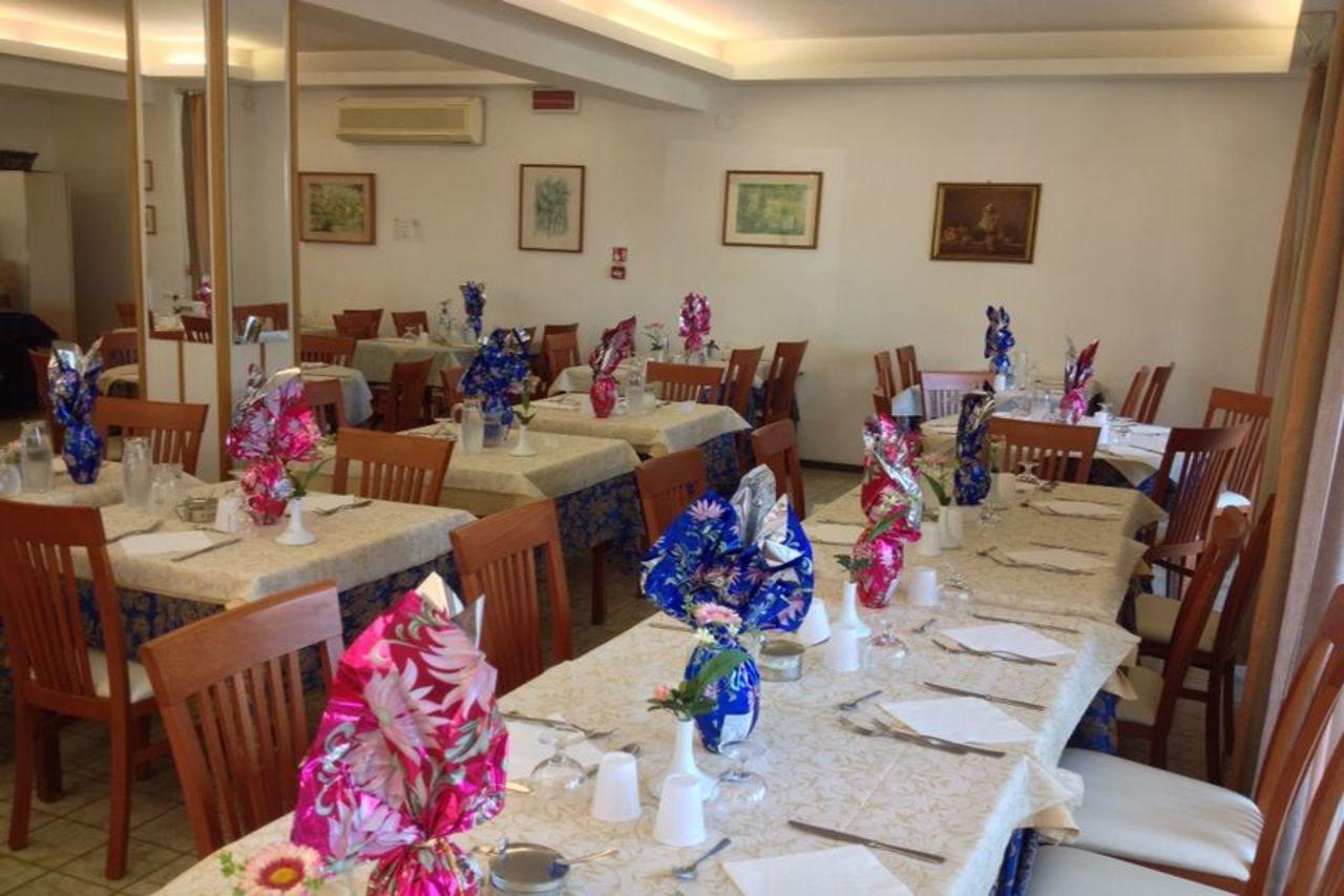 Hotel Bel Air Rivazzurra Di Rimini Bagian luar foto