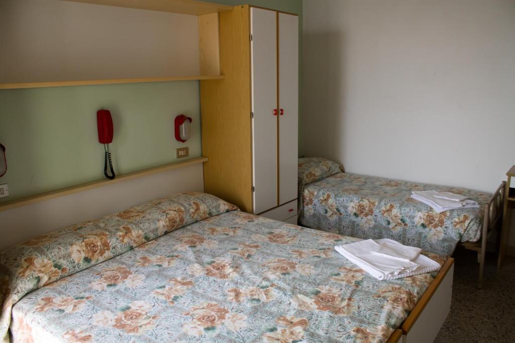 Hotel Bel Air Rivazzurra Di Rimini Ruang foto