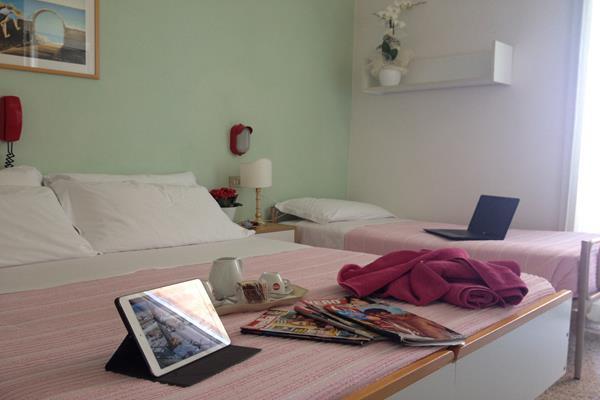 Hotel Bel Air Rivazzurra Di Rimini Bagian luar foto
